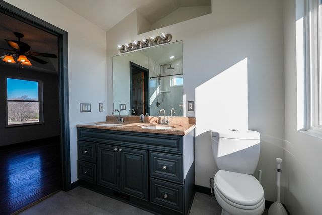 11256 SW Rolling Hills Rd, Augusta, KS 67010