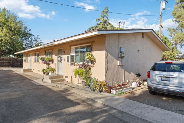 770-798 W Pleasant Avenue, Tulare, CA 93274