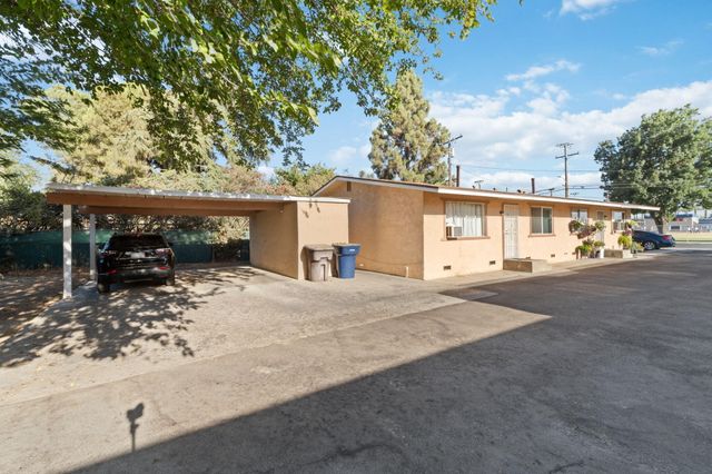 770-798 W Pleasant Avenue, Tulare, CA 93274