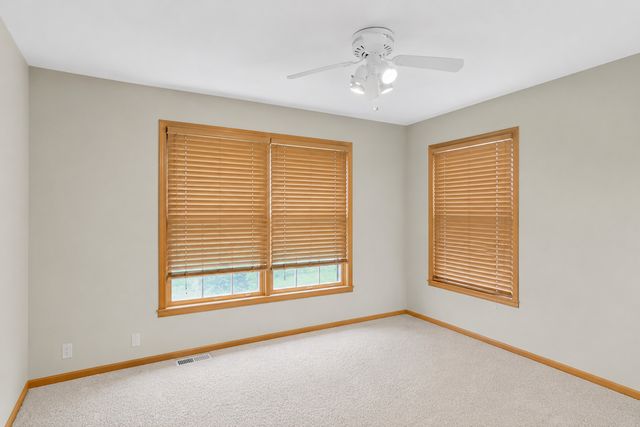 631 Mason Lane, Lake In The Hills, IL 60156