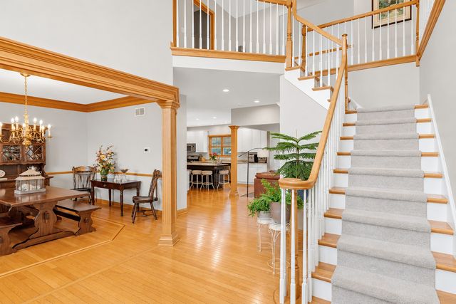 631 Mason Lane, Lake In The Hills, IL 60156