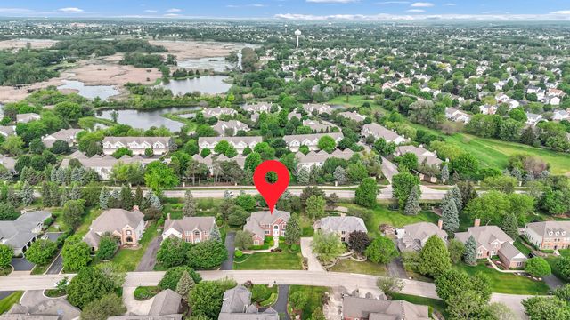631 Mason Lane, Lake In The Hills, IL 60156