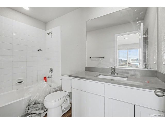 55055 E 31st Ave, Strasburg, CO 80136