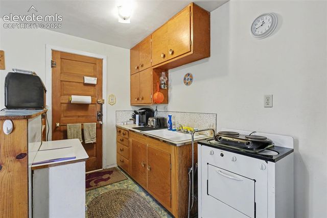 233 Plainview Place, Manitou Springs, CO 80829