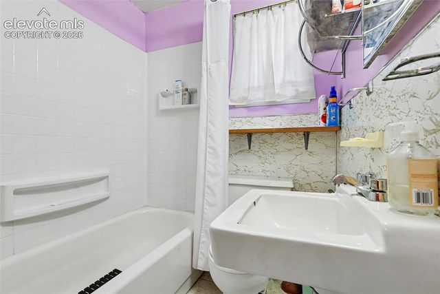 233 Plainview Place, Manitou Springs, CO 80829