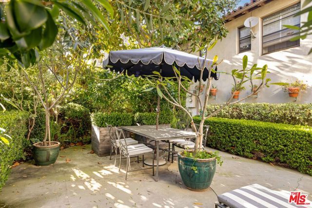 367 N Orange Drive, Los Angeles, CA 90036