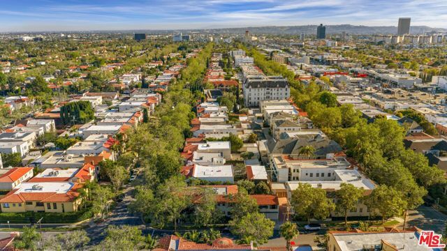 367 N Orange Drive, Los Angeles, CA 90036