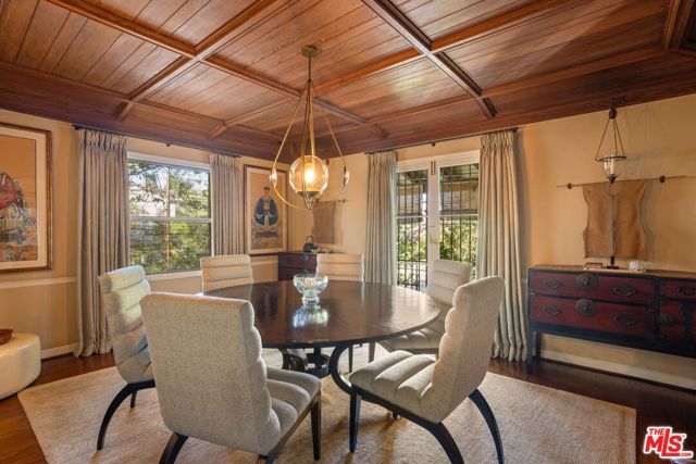 367 N Orange Drive, Los Angeles, CA 90036