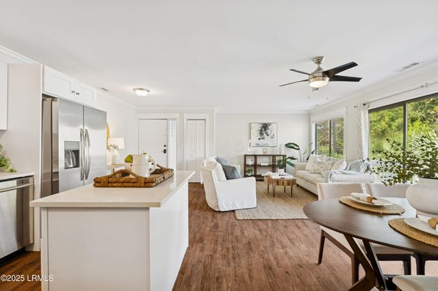 53 Delander Ct Apt 18, Hilton Head Island, SC 29928