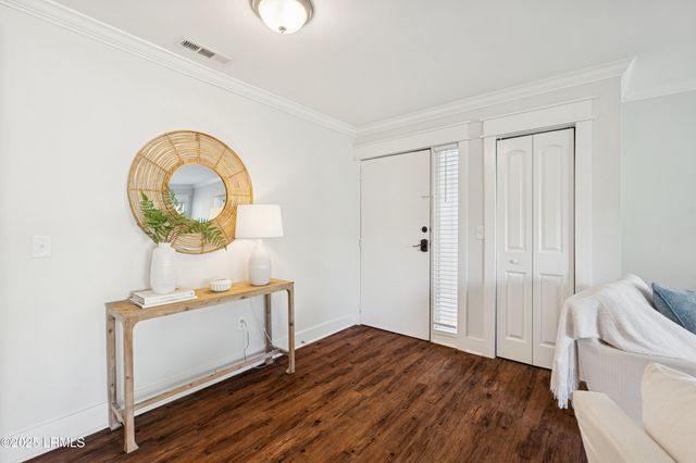 53 Delander Ct Apt 18, Hilton Head Island, SC 29928