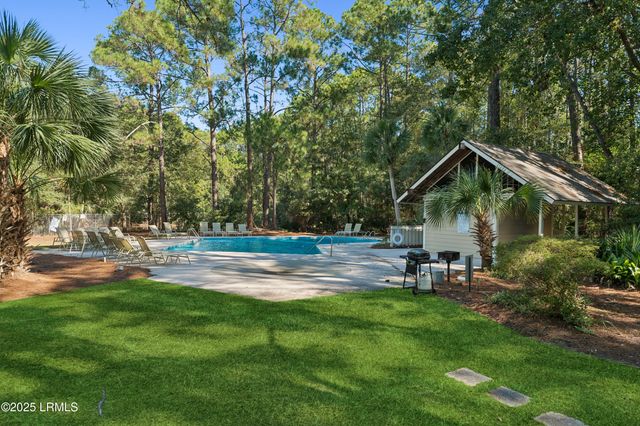 53 Delander Ct Apt 18, Hilton Head Island, SC 29928
