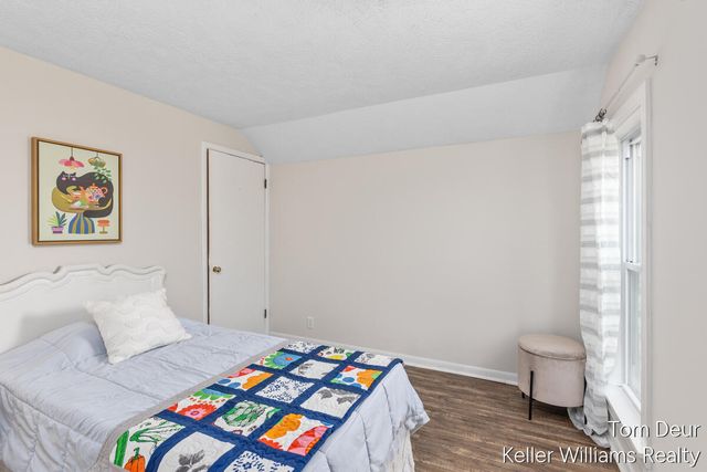 1155 Johnson Street, Marne, MI 49435
