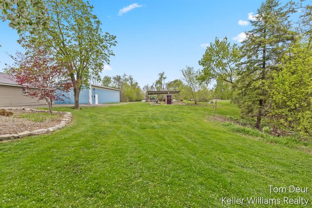 1155 Johnson Street, Marne, MI 49435