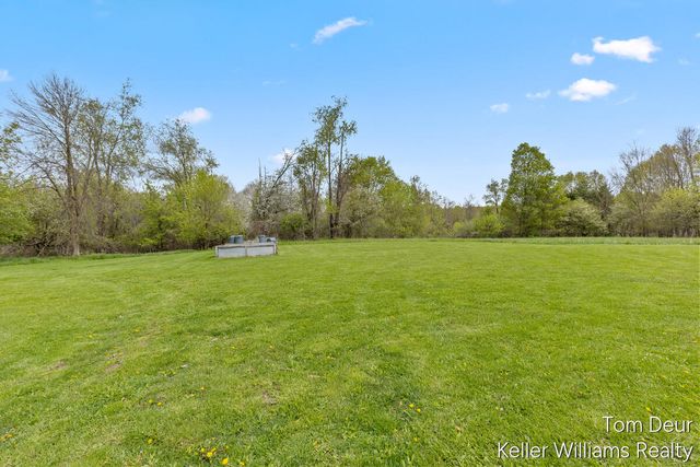 1155 Johnson Street, Marne, MI 49435