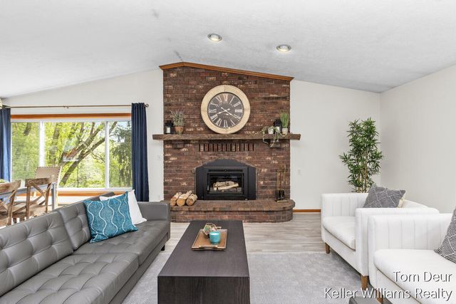 1155 Johnson Street, Marne, MI 49435