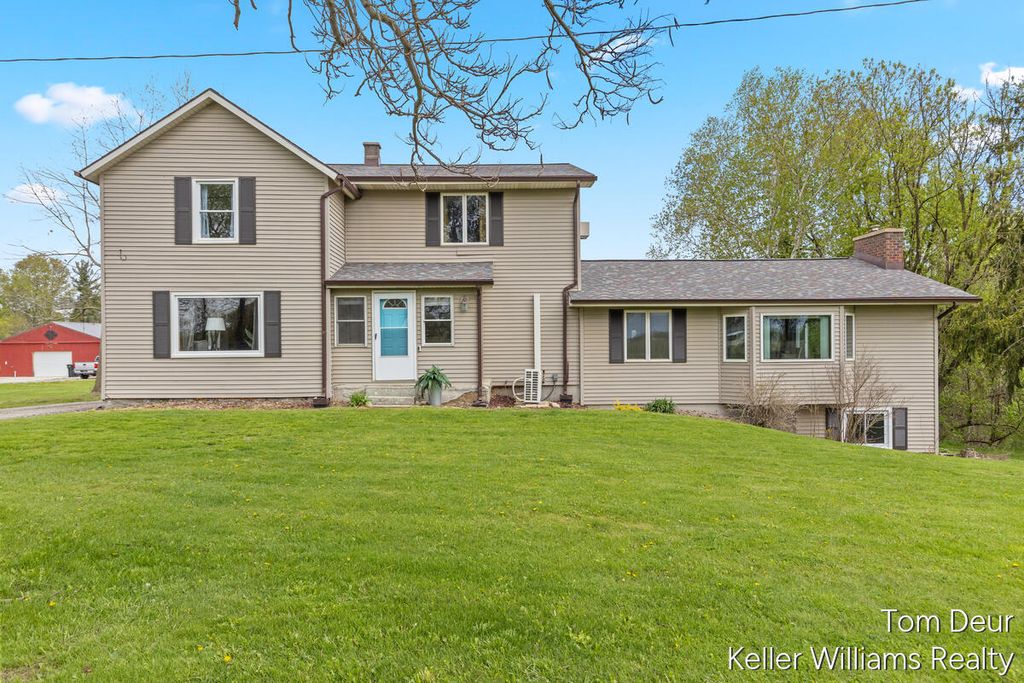 1155 Johnson Street, Marne, MI 49435