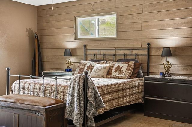 1861 Vista De La Montana, El Cajon, CA 92019