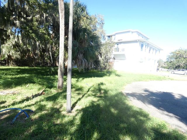 5405 TROPICAL WOODS COURT, Port Richey, FL 34668
