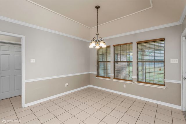 1025 Cressmont Street, Bossier City, LA 71111
