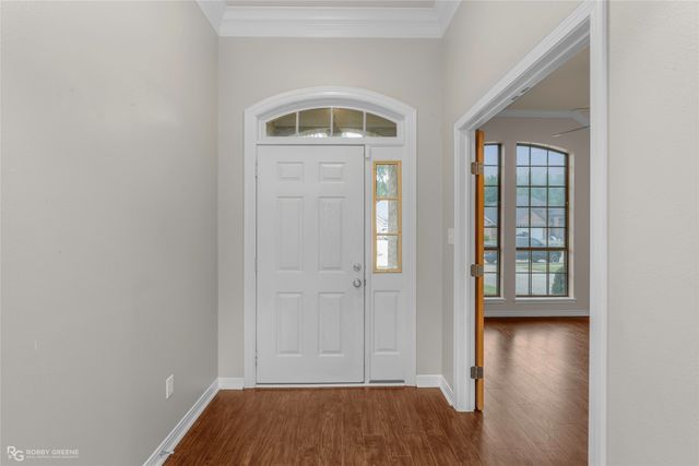 1025 Cressmont Street, Bossier City, LA 71111