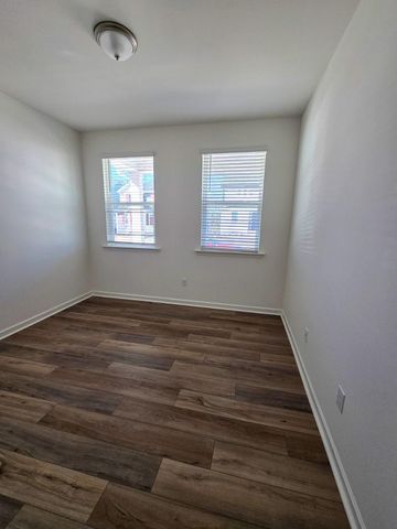 1352 Underbrush Drive, Durham, NC 27703