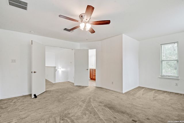 7406 Hawk Mtn, Converse, TX 78109