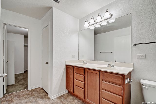 7406 Hawk Mtn, Converse, TX 78109