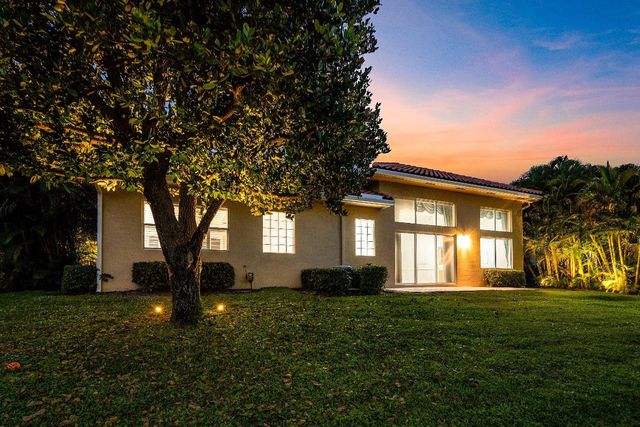 7077 Via Mediterrania, Boca Raton, FL 33433