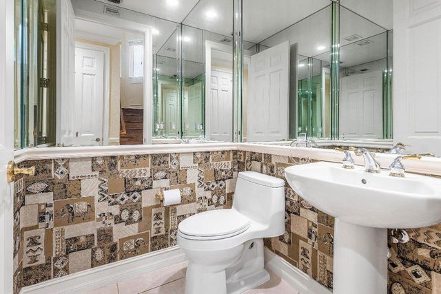 7077 Via Mediterrania, Boca Raton, FL 33433