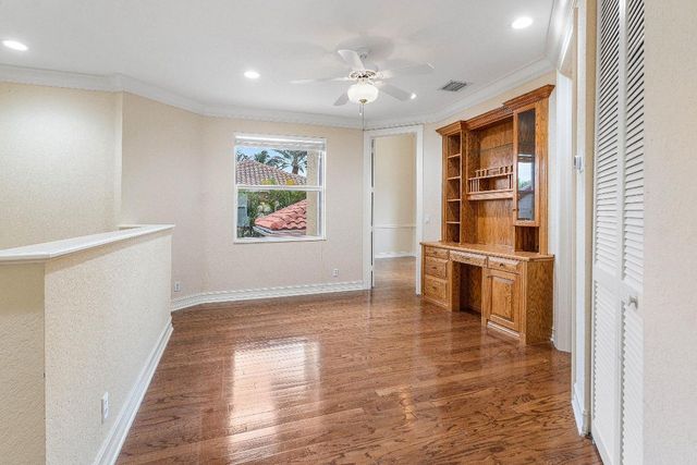 7077 Via Mediterrania, Boca Raton, FL 33433