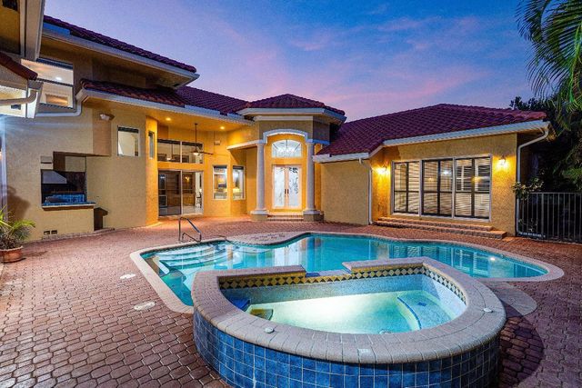 7077 Via Mediterrania, Boca Raton, FL 33433