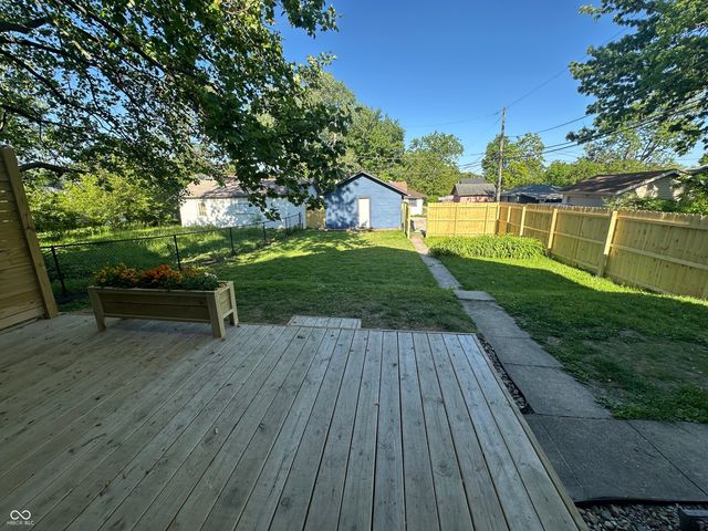 21 N Bosart Avenue, Indianapolis, IN 46201