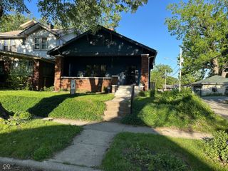 21 N Bosart Avenue, Indianapolis, IN 46201