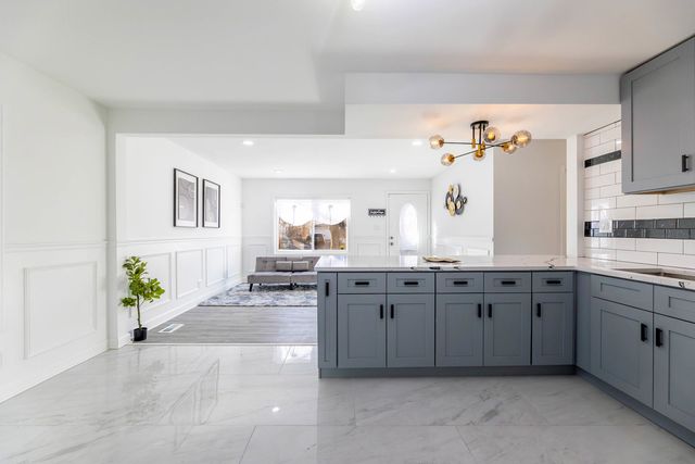 21641 Gailine Avenue, Sauk Village, IL 60411