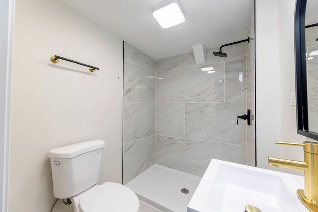 21641 Gailine Avenue, Sauk Village, IL 60411