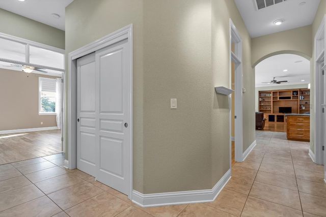 3685 Wimbledon Drive, Redding, CA 96002