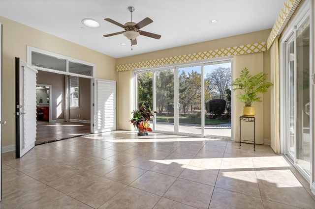 3685 Wimbledon Drive, Redding, CA 96002