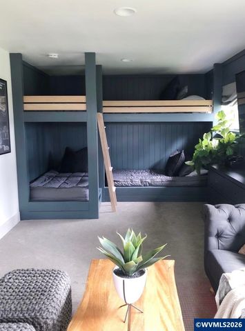 2752 Cole Rd S, Salem, OR 97306