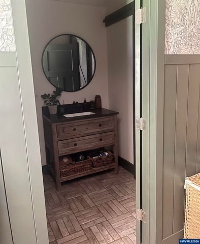 2752 Cole Rd S, Salem, OR 97306