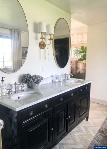 2752 Cole Rd S, Salem, OR 97306