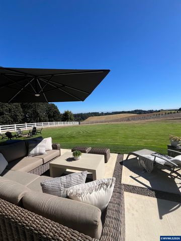 2752 Cole Rd S, Salem, OR 97306