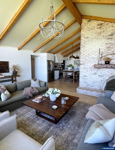 2752 Cole Rd S, Salem, OR 97306