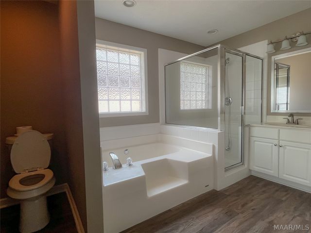 8906 Stoneridge Place, Montgomery, AL 36117
