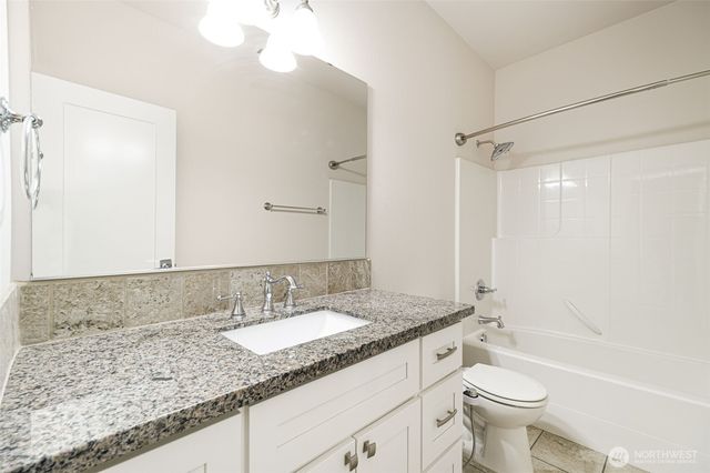 7663 S 132nd Street, Seattle, WA 98178