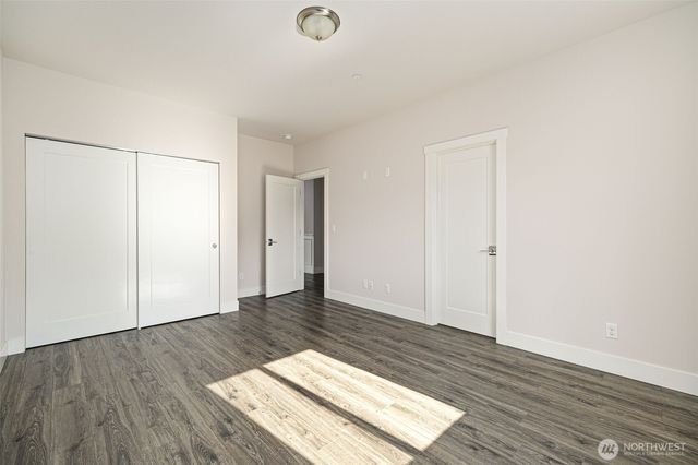 7663 S 132nd Street, Seattle, WA 98178