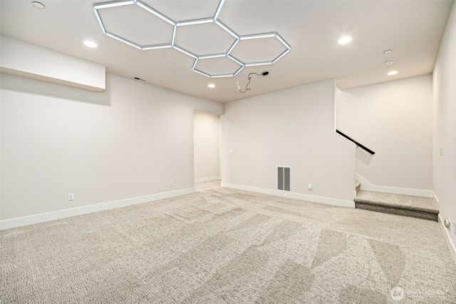 7663 S 132nd Street, Seattle, WA 98178
