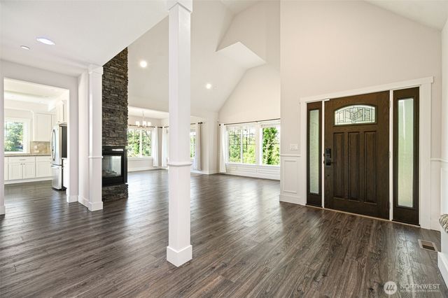 7663 S 132nd Street, Seattle, WA 98178
