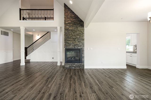 7663 S 132nd Street, Seattle, WA 98178