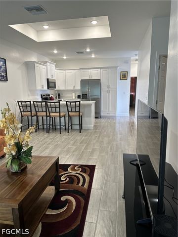 405 W 12th ST, Lehigh Acres, FL 33972