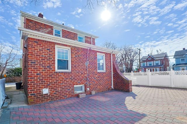 96 Colonial Road, Floral Park, NY 11001